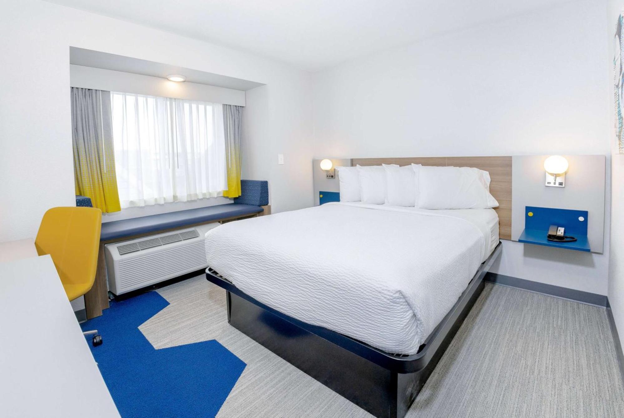 Microtel & By Wyndham Olean
